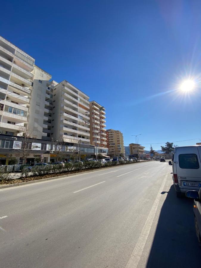 Gus Apartament Vlorë Extérieur photo