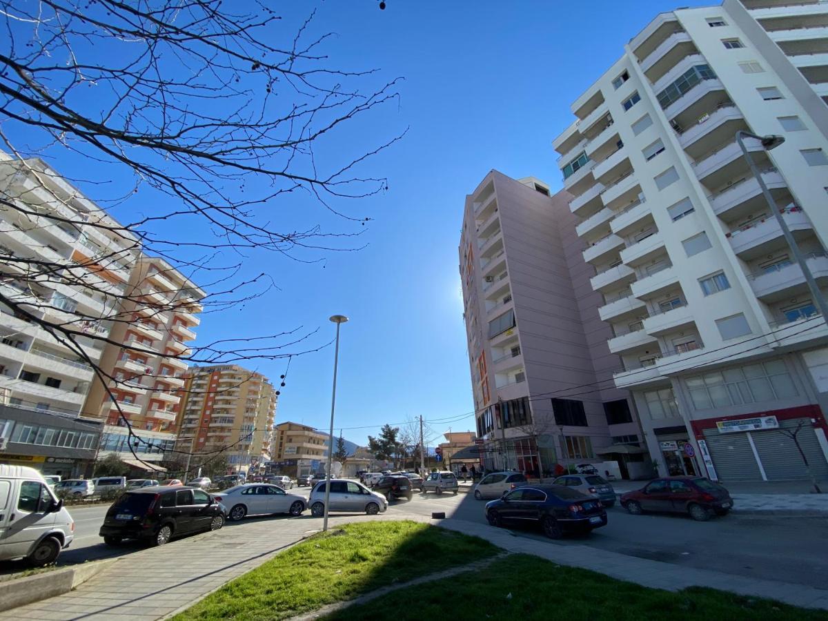 Gus Apartament Vlorë Extérieur photo