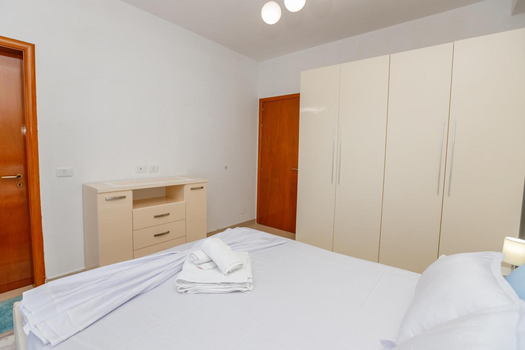 Gus Apartament Vlorë Extérieur photo