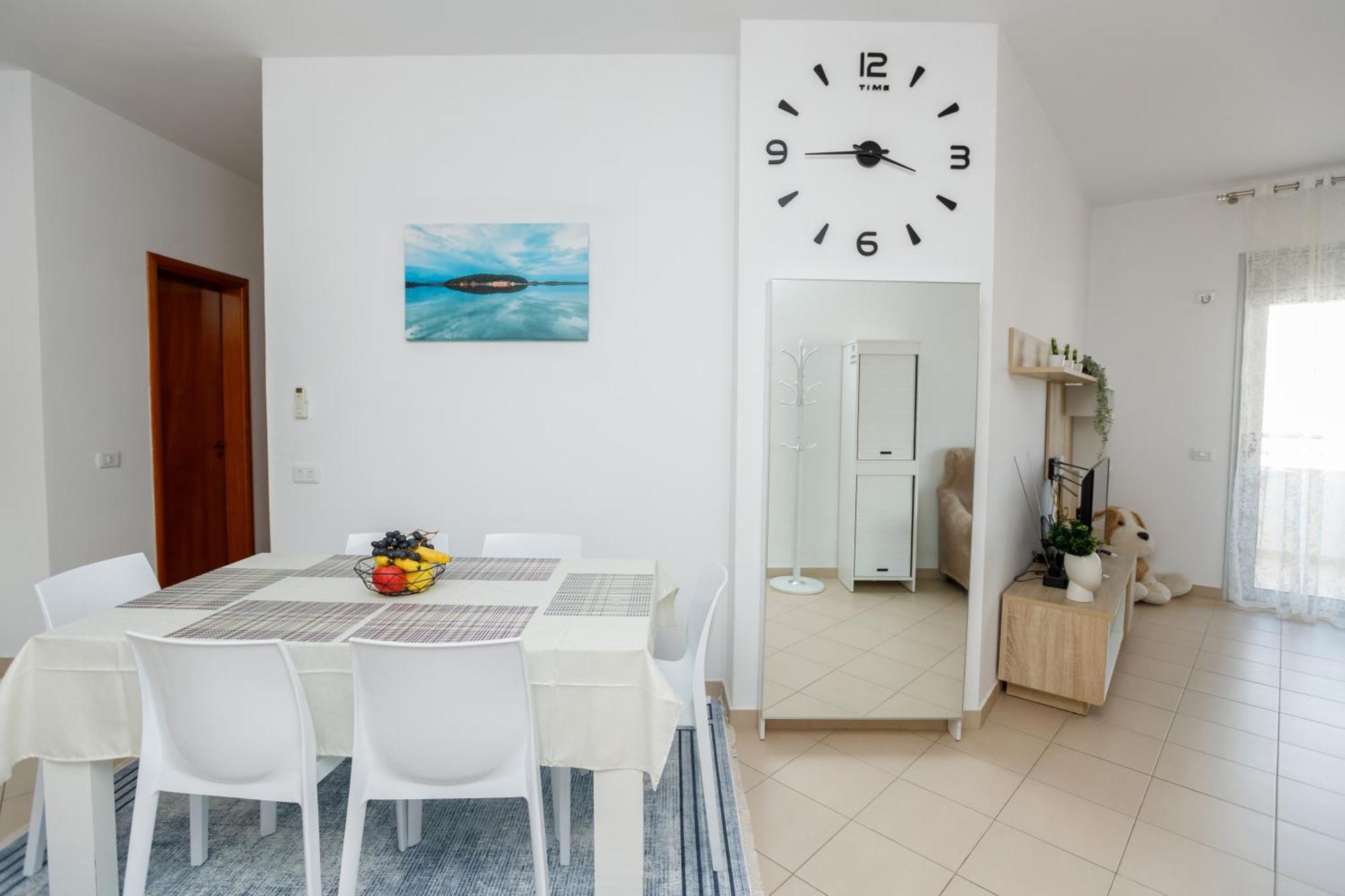 Gus Apartament Vlorë Extérieur photo