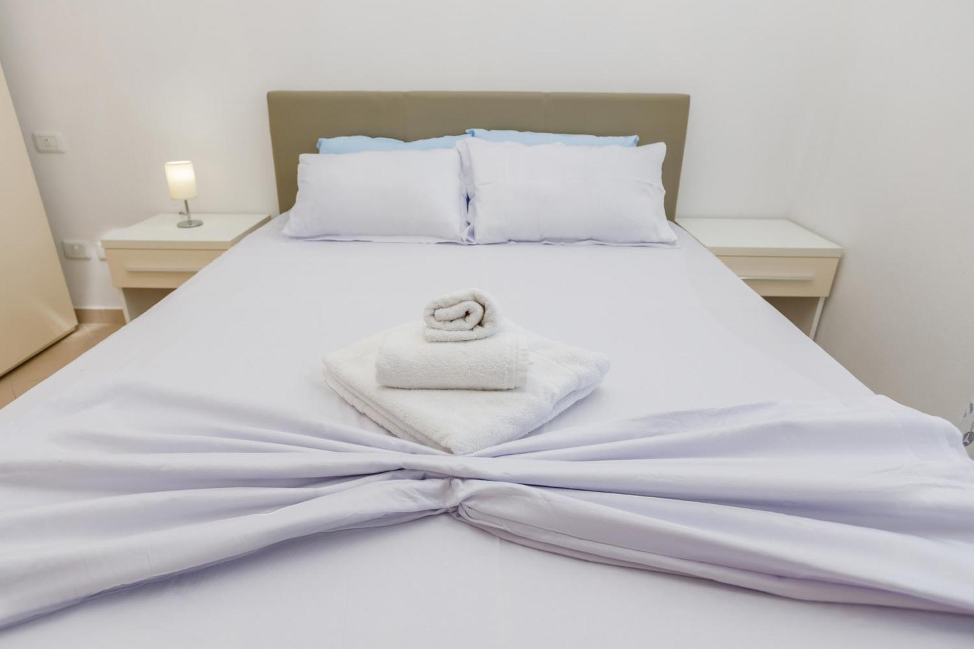 Gus Apartament Vlorë Extérieur photo